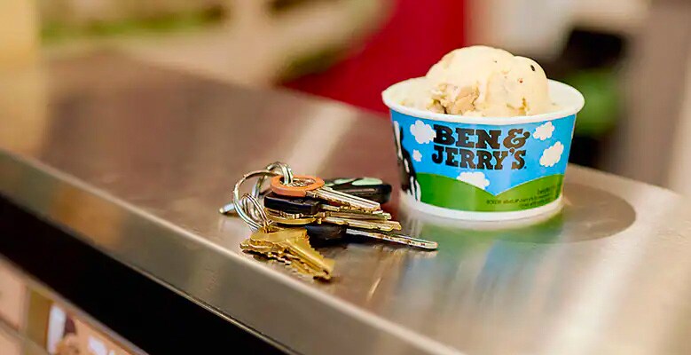 bilnycklar på en disk